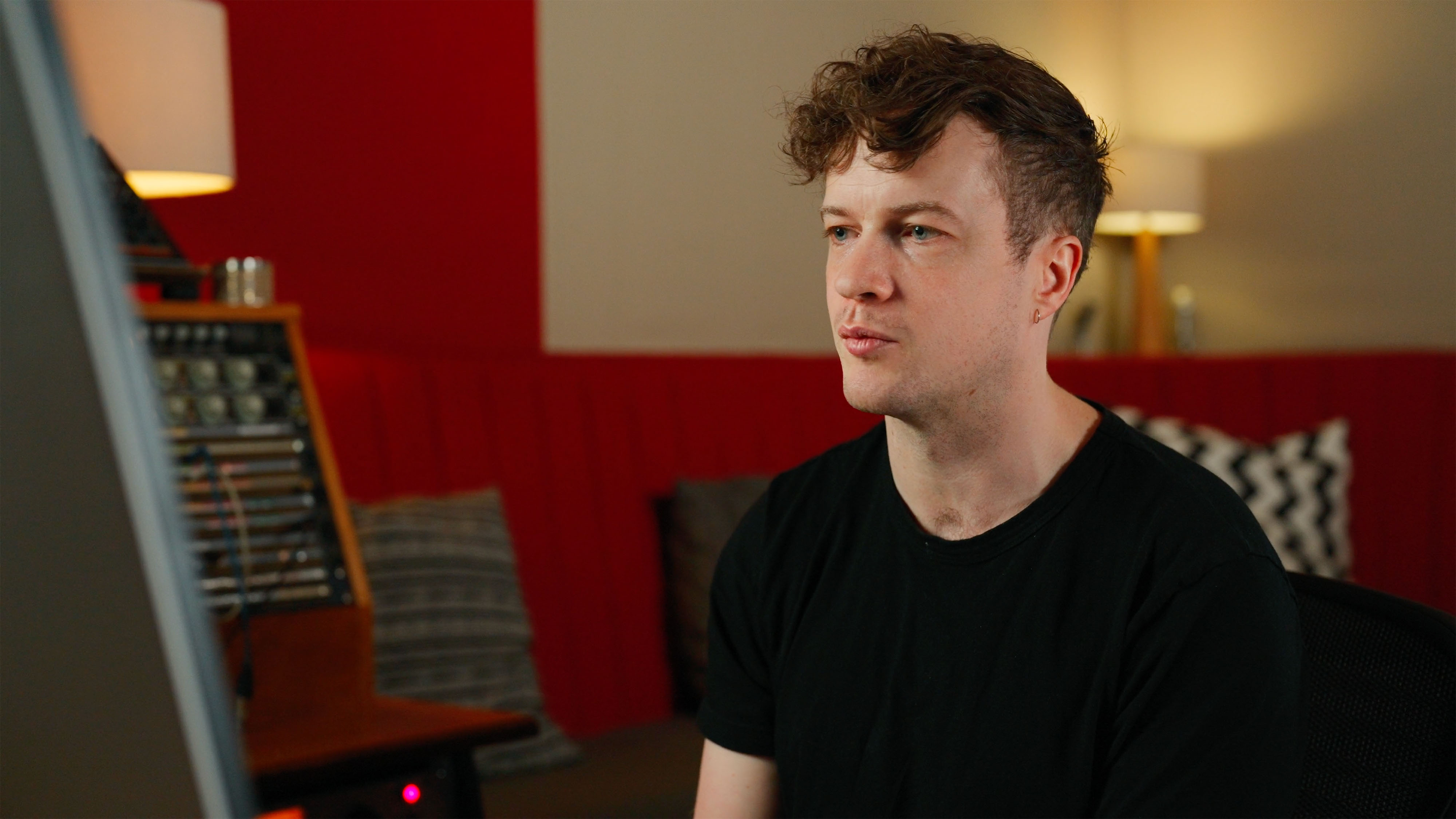 2M13 Oswald Interrogated